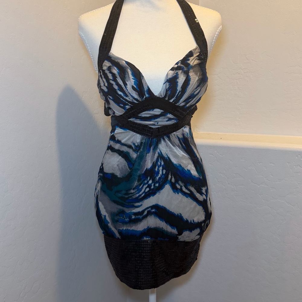 Bebe XS Halter Mini Dress Blue Black Abstract Print Sequin Trim Cutout Party‎